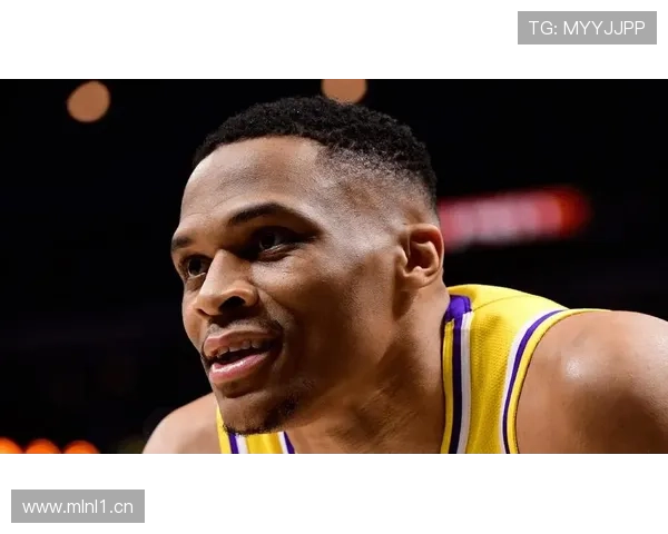 威少妻子遭死亡诅咒网络恐吓潮