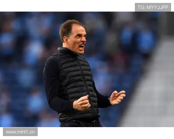 图赫尔团队助力国脚备战高温安装氧气舱